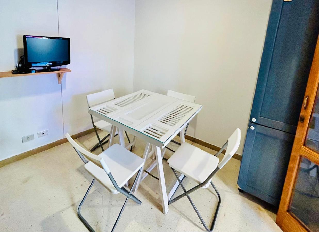 Santa Scolastica Home باري المظهر الخارجي الصورة
